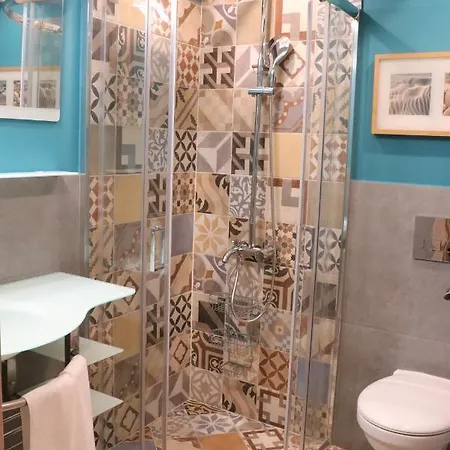 Urban House דירה