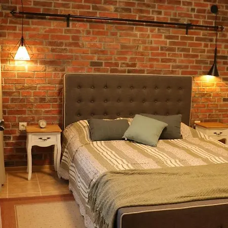 Urban House Apartman