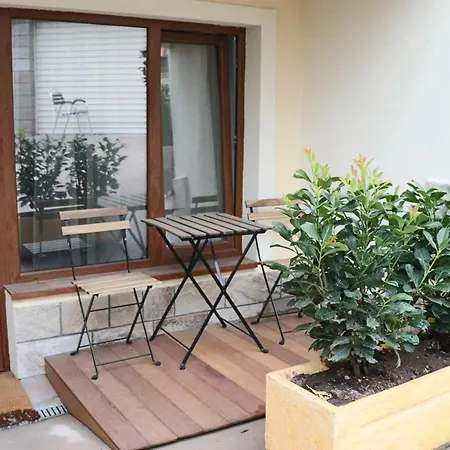 Urban House *